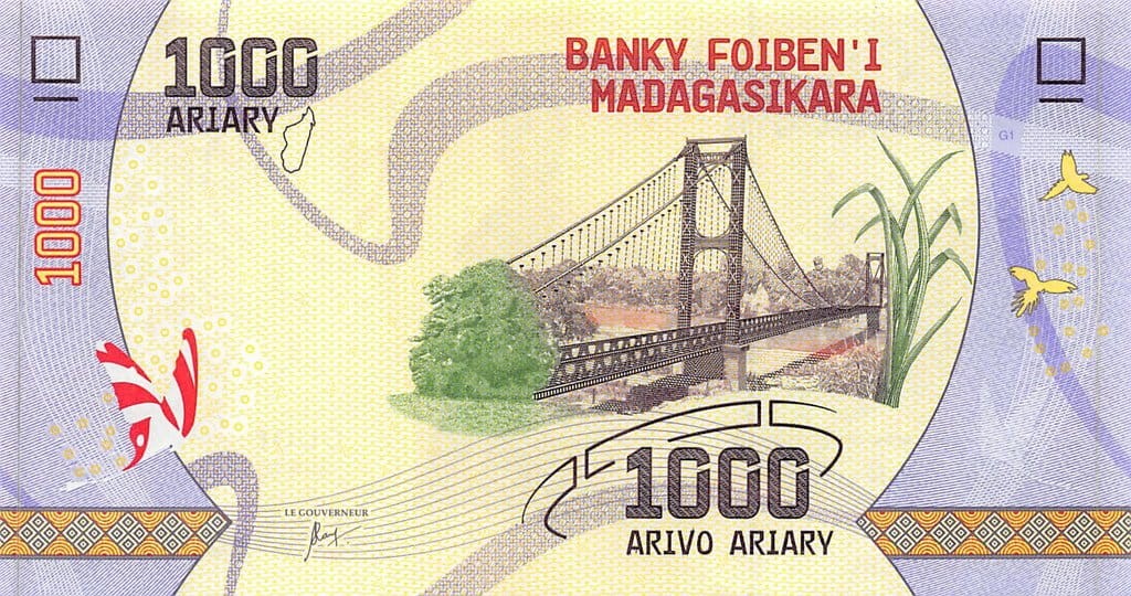 Madagaskar 1000 ariary Most / Skały 2017 P-100a